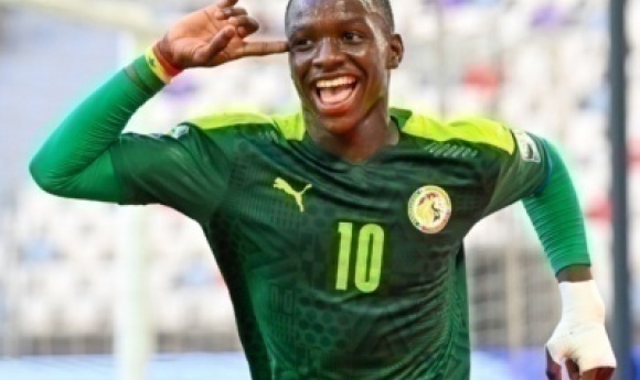 Football : Amara Diouf Est En France Pour Des Soins Médicaux…