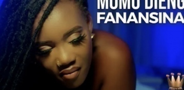 (Clip officiel) – Momo Dieng touche les cœurs avec ce magnifique clip « Fanansina ».