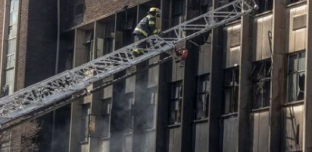 Point E : Incendie à l'immeuble Jaraaf